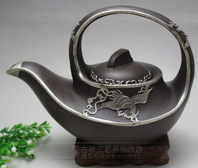 典藏之韵 龙凤呈祥包银紫砂壶，值选唐云志